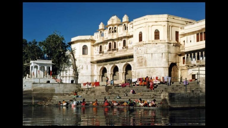 Udaipur Best Walking Tour: A Local's Perspective