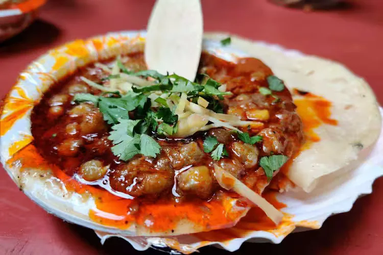 Old Delhi: Street Breakfast Food Walking Tour: A Taste of Tradition